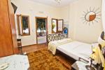 Nectarios Villa